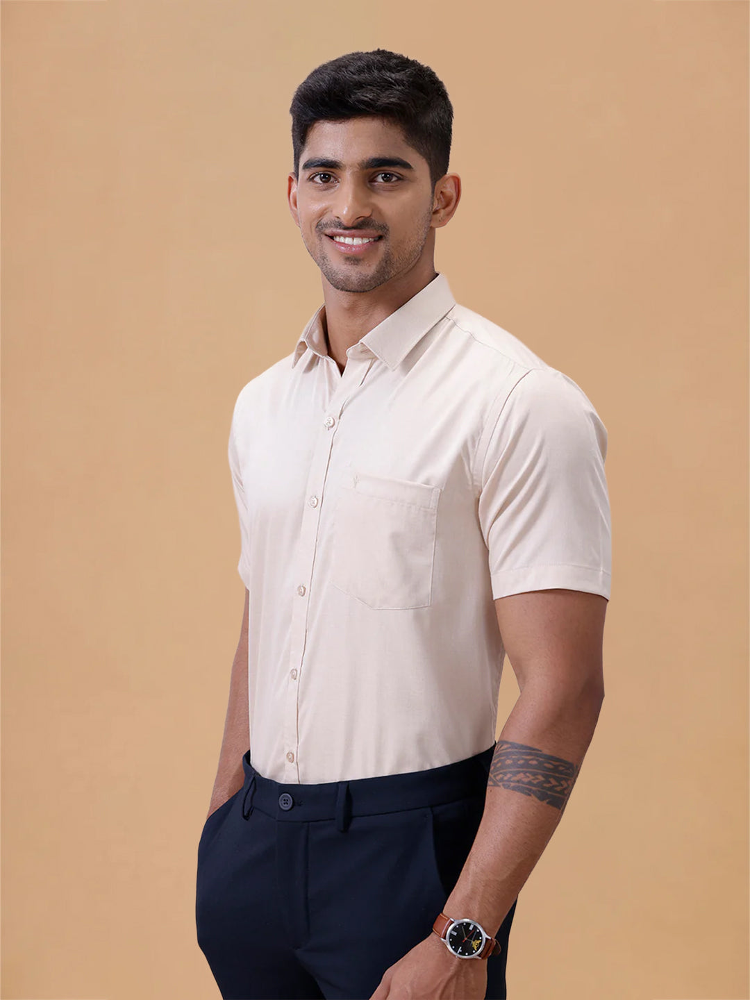 Cotton Rich LT Beige Sandal Regular Fit Shirt T61 AKT1