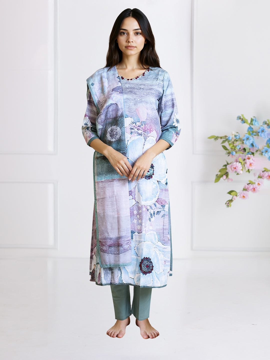 Women Greyish Blue Cotton Printed Kurti Set EKS84