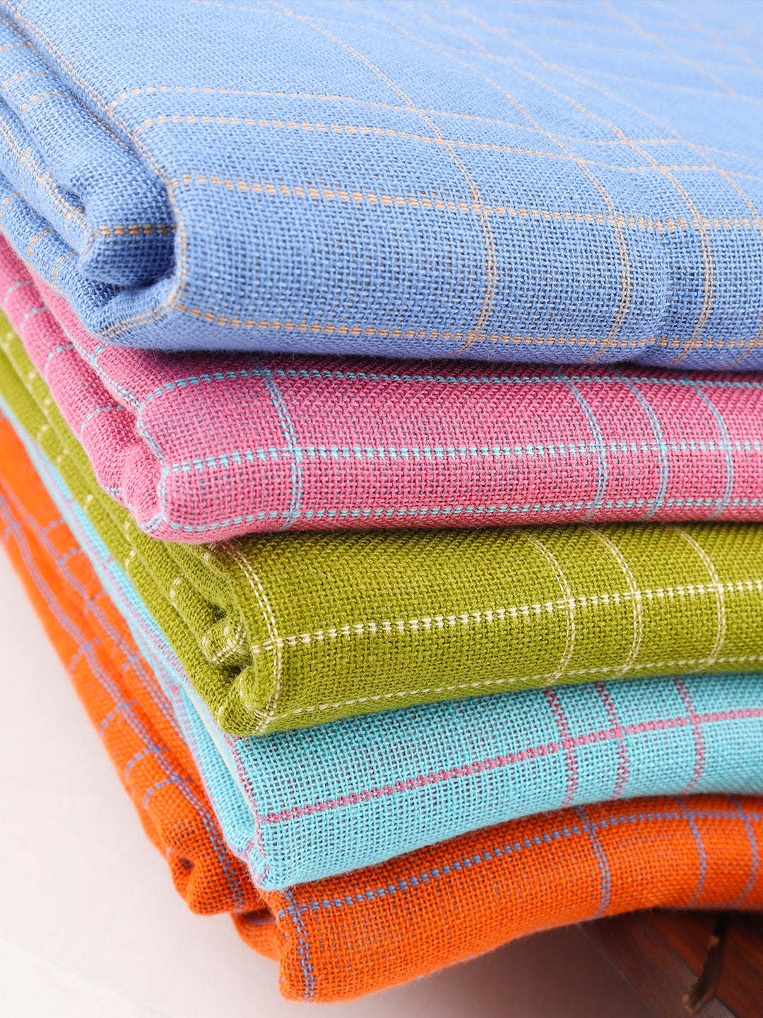 100% Cotton Bath Towel with Assorted Colour Twin Plus 896I