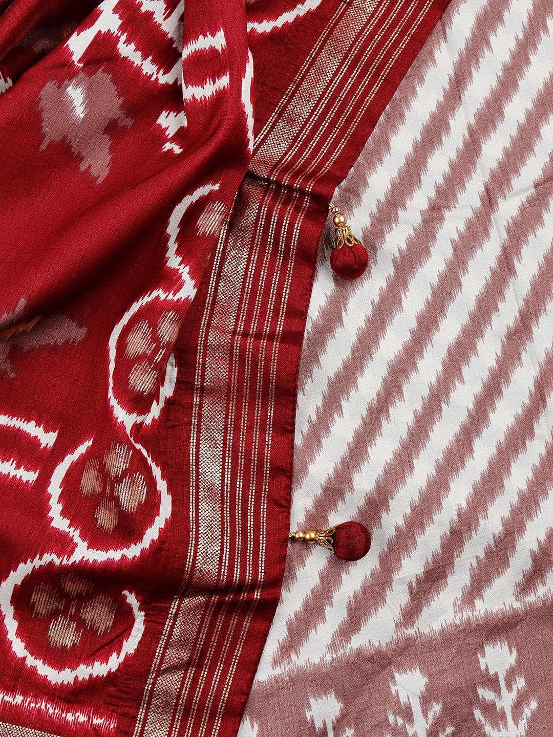 Women Art Silk Printed Maroon Saree AS06-Sungu view