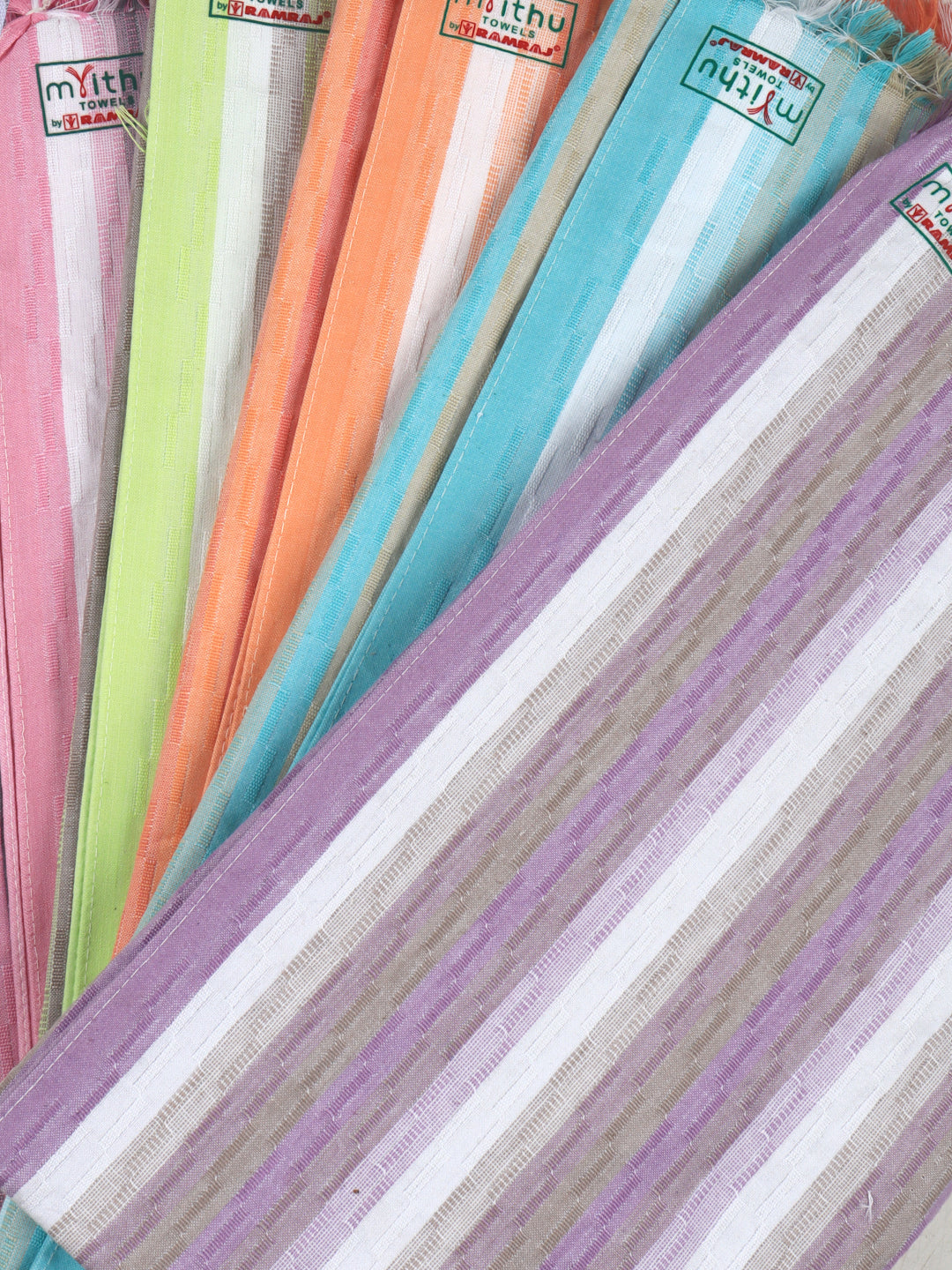 100% Cotton Premium Soft Bath Towel with Assorted Colours Grass Land