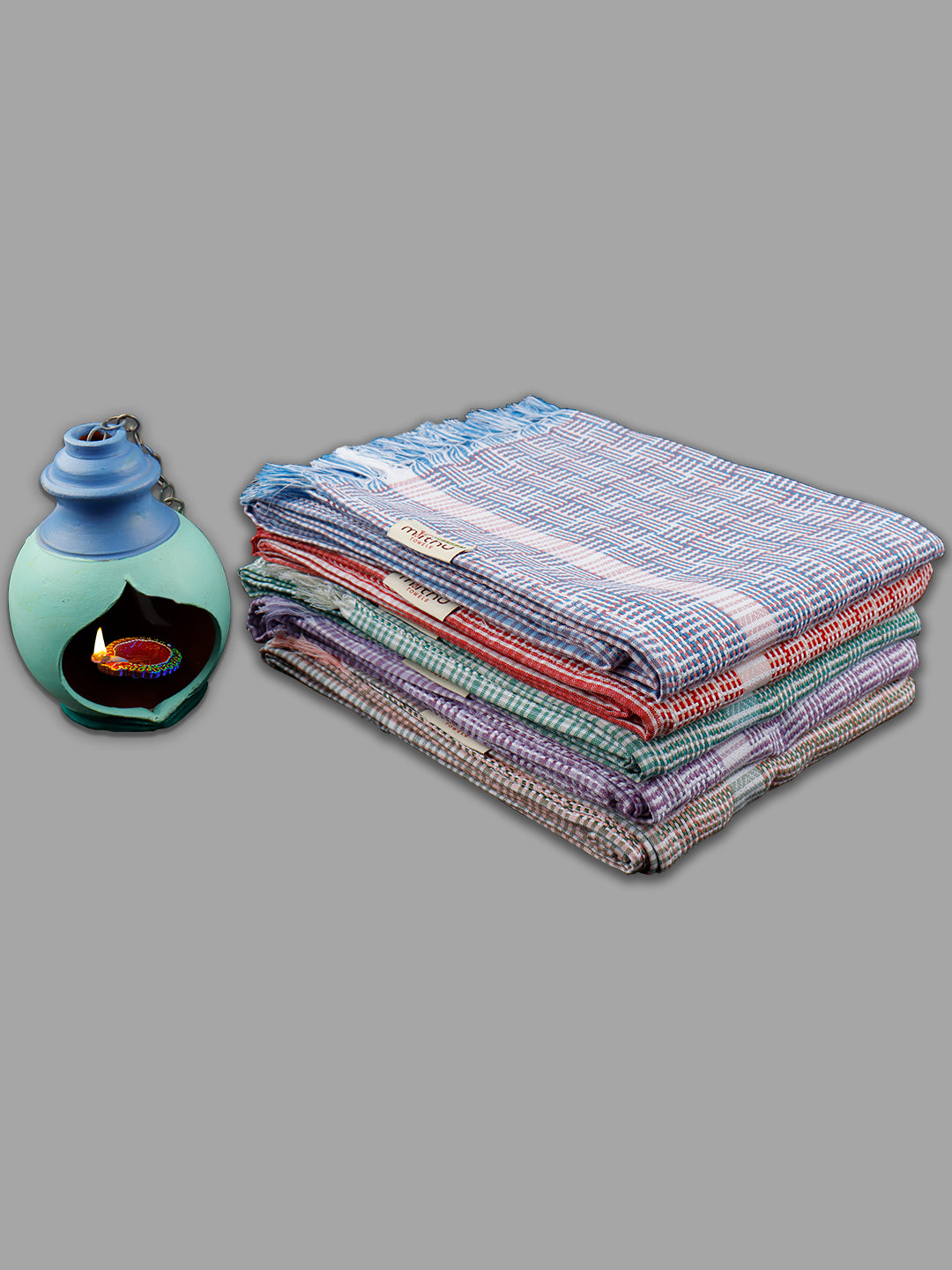 100% Cotton Self Designed Family Bath Towel Signature 1132 (Pack of 5)
