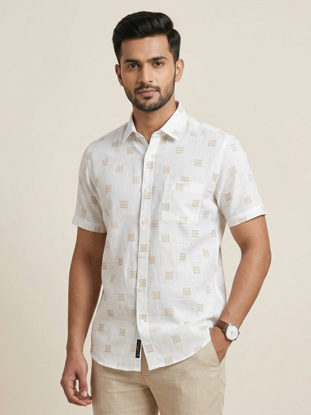 Men Cotton Blend Printed White Shirt T66 APT11
