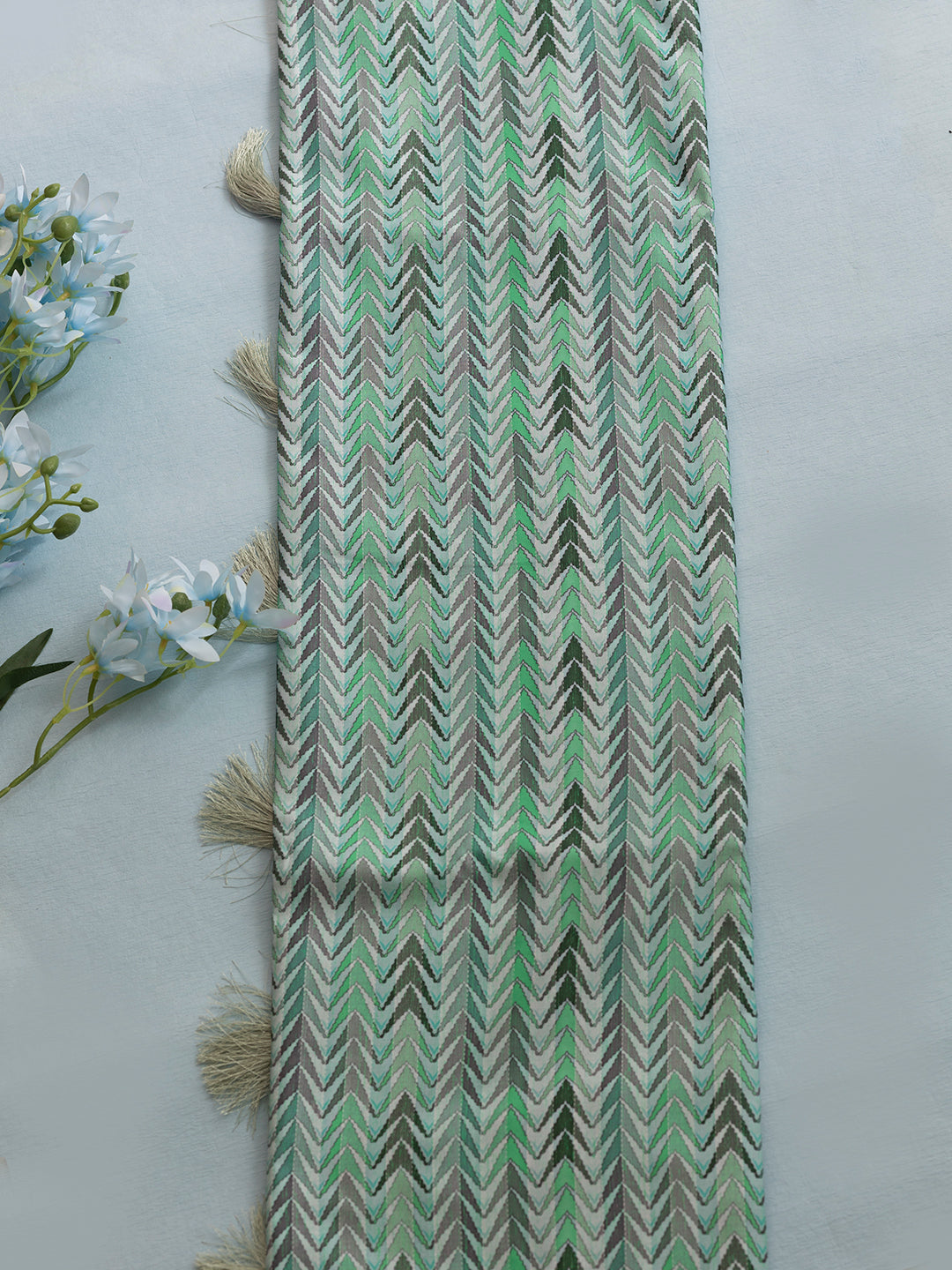 Women Green Semi Tussar Printed Saree SCS151