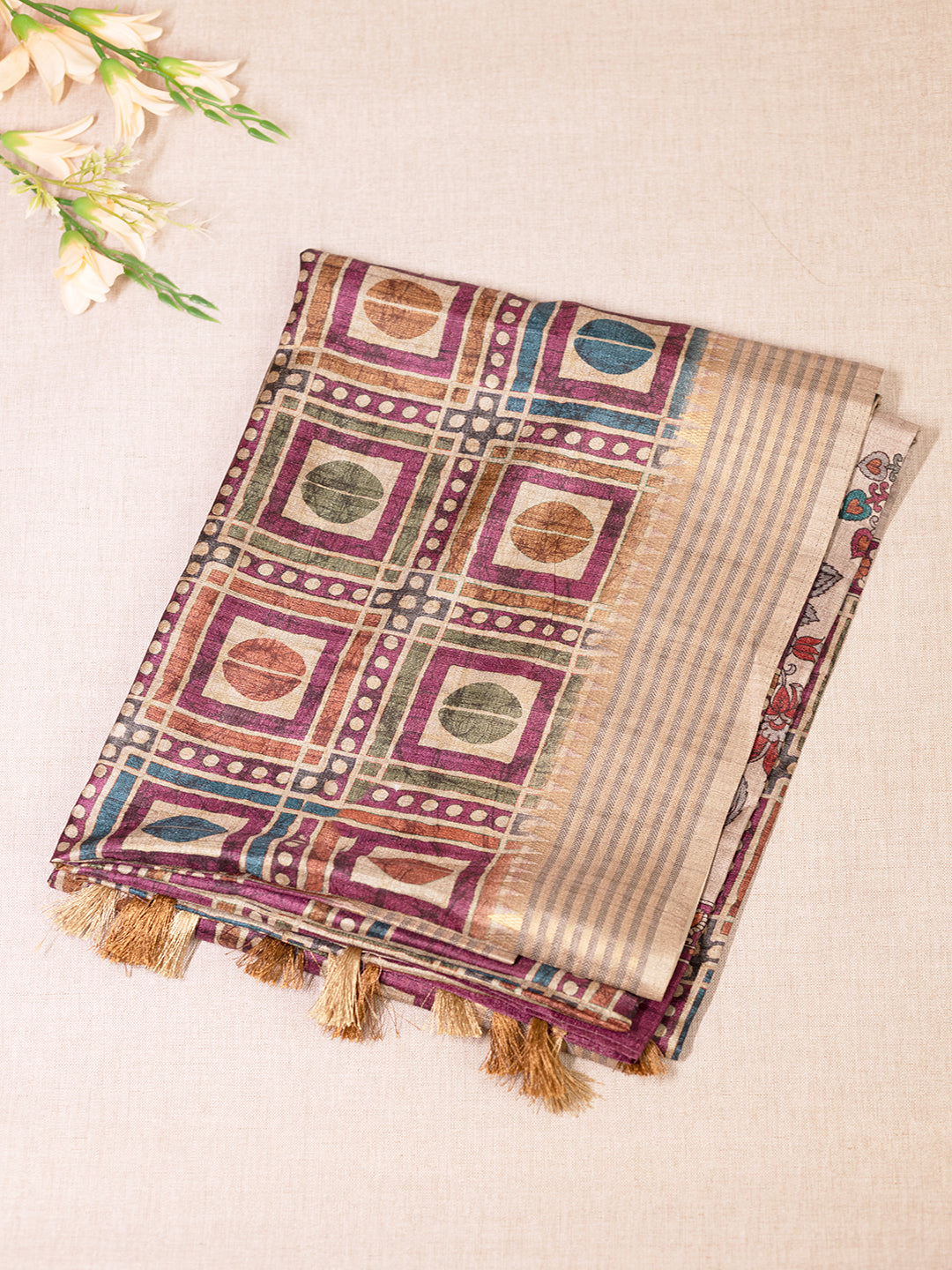 Women Multi Colour Tissue Printed Saree TS32