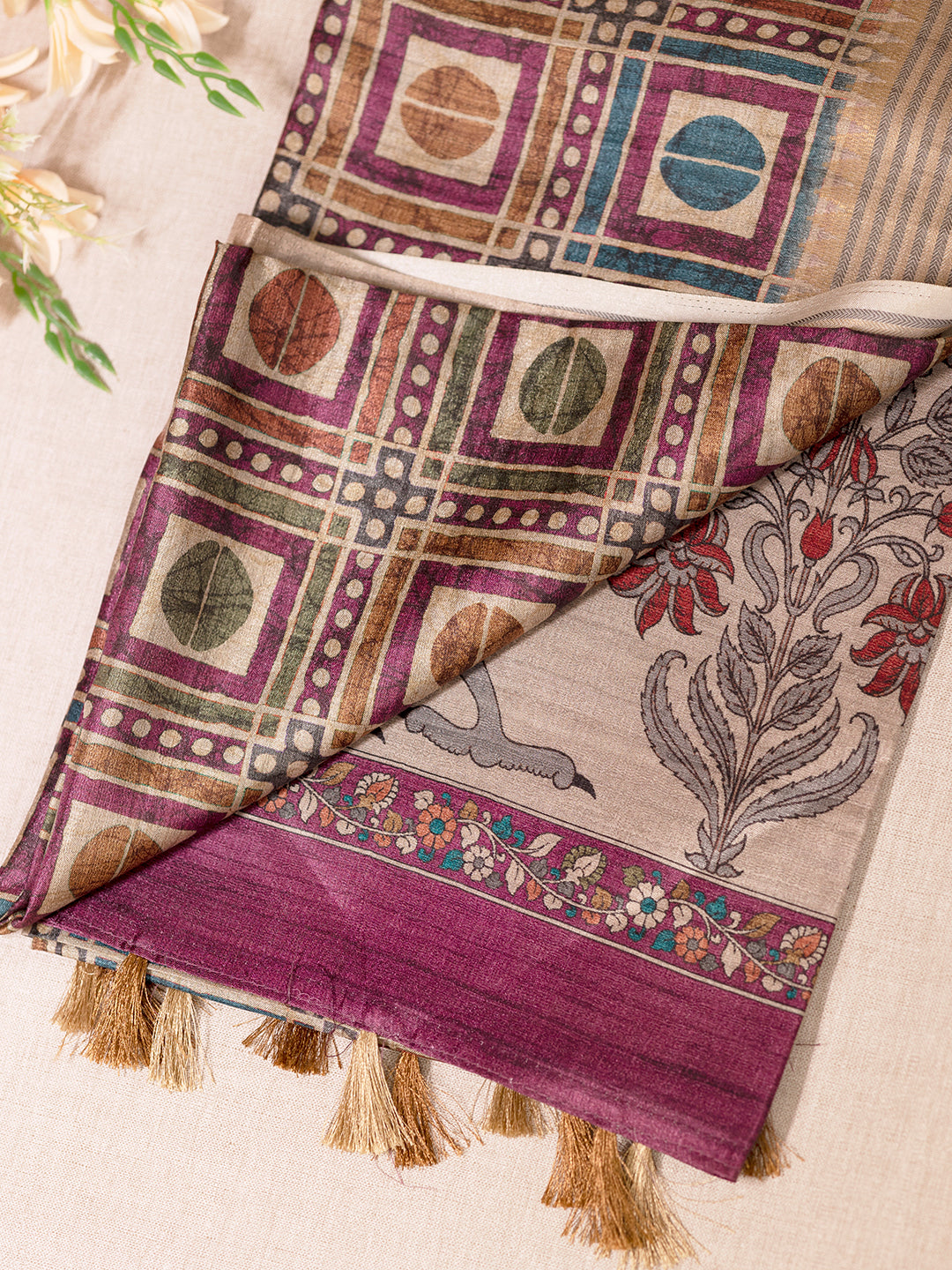 Women Multi Colour Tissue Printed Saree TS32