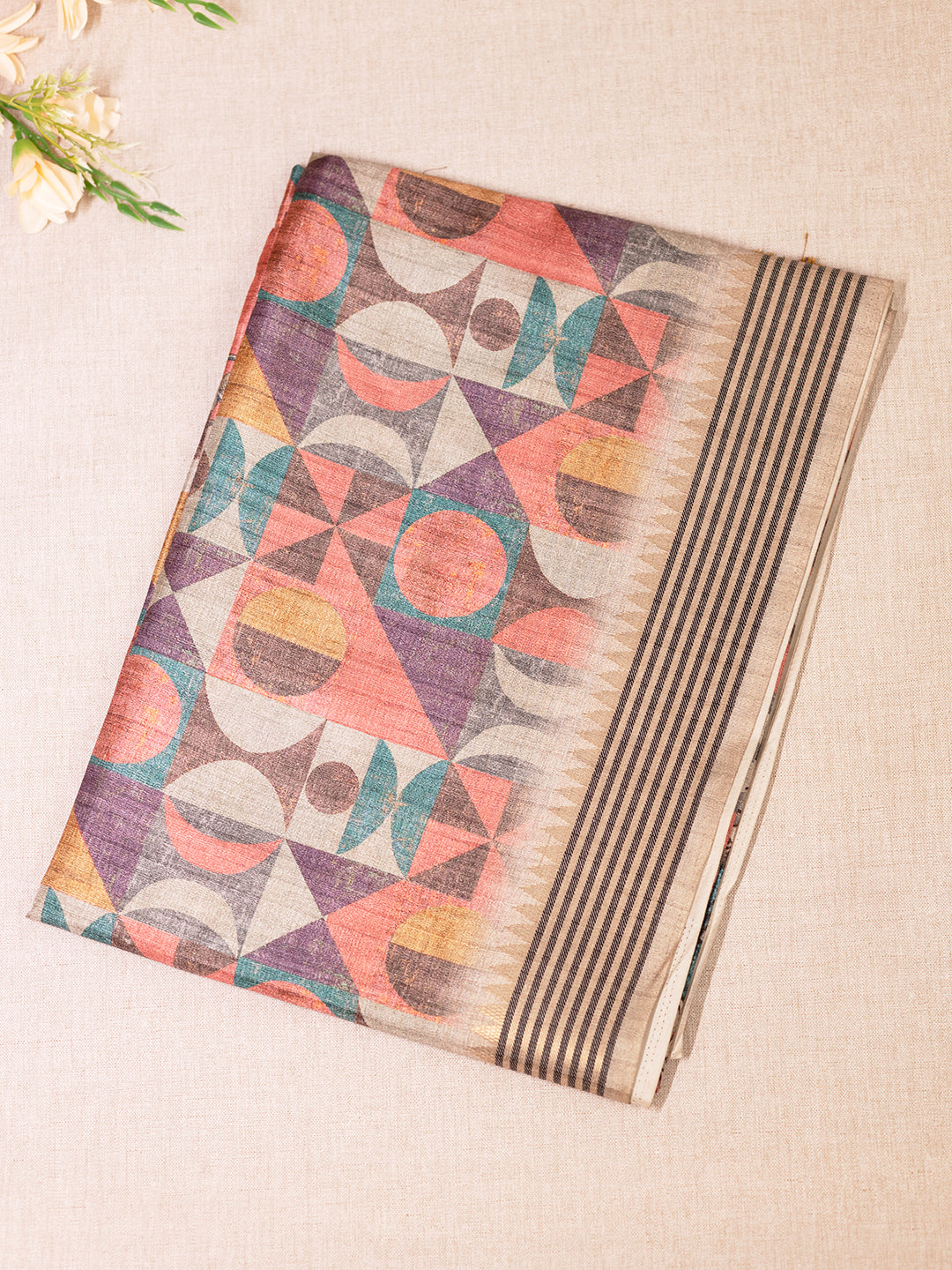 Women Multi Colour Tissue Printed Saree TS36