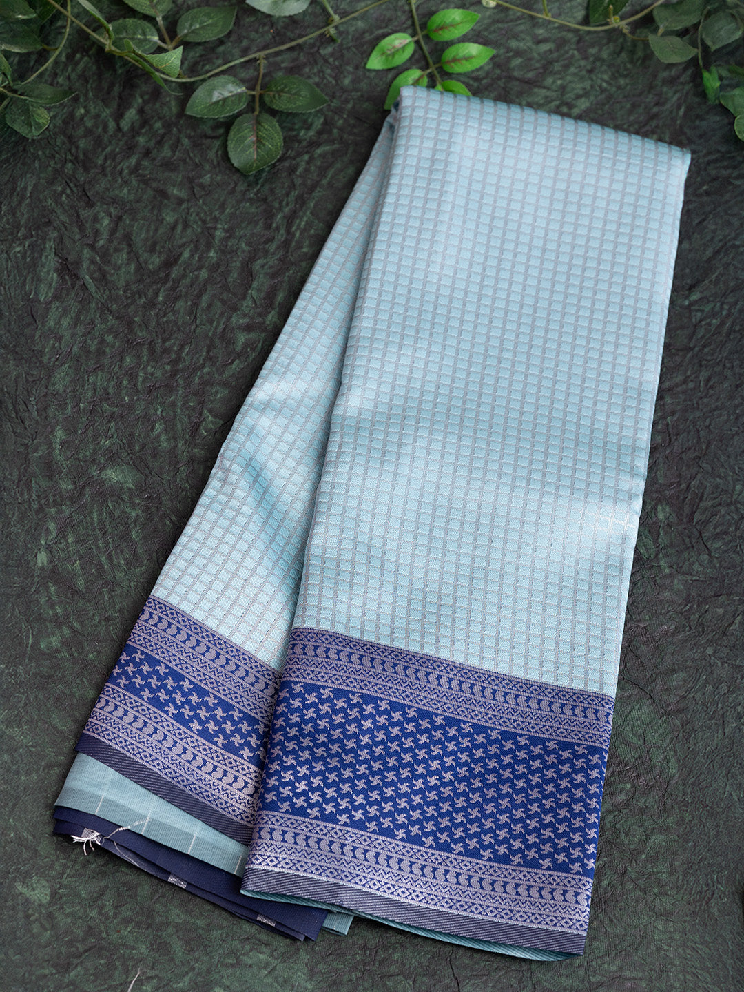 Women Blue Art Silk Checked Jacquard Saree ASS39