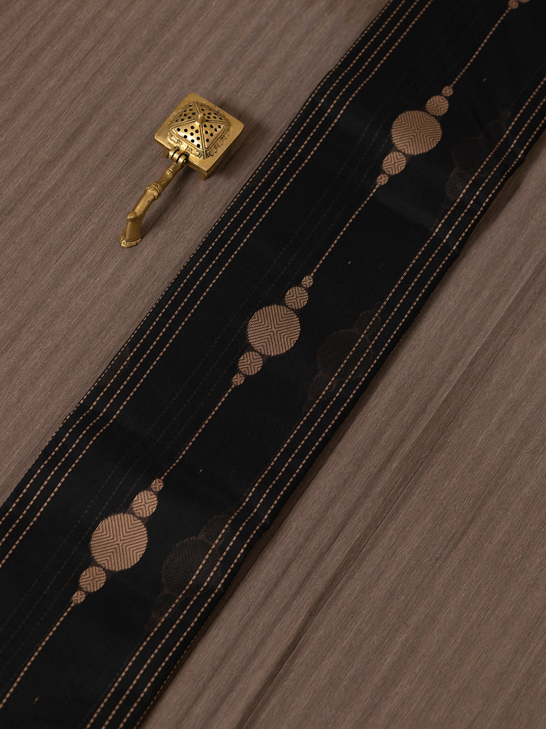 Women Black Kora Cotton Saree PCS148