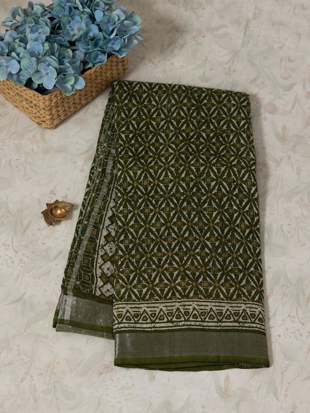 Women Green Semi Linen Digital Printed Saree SL202