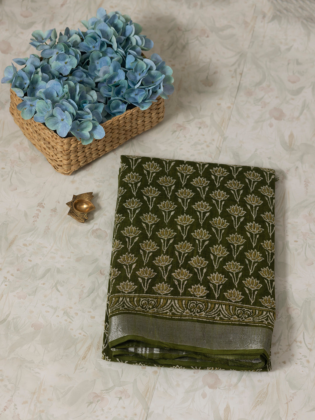 Women Green Semi Linen Digital Printed Saree SL201