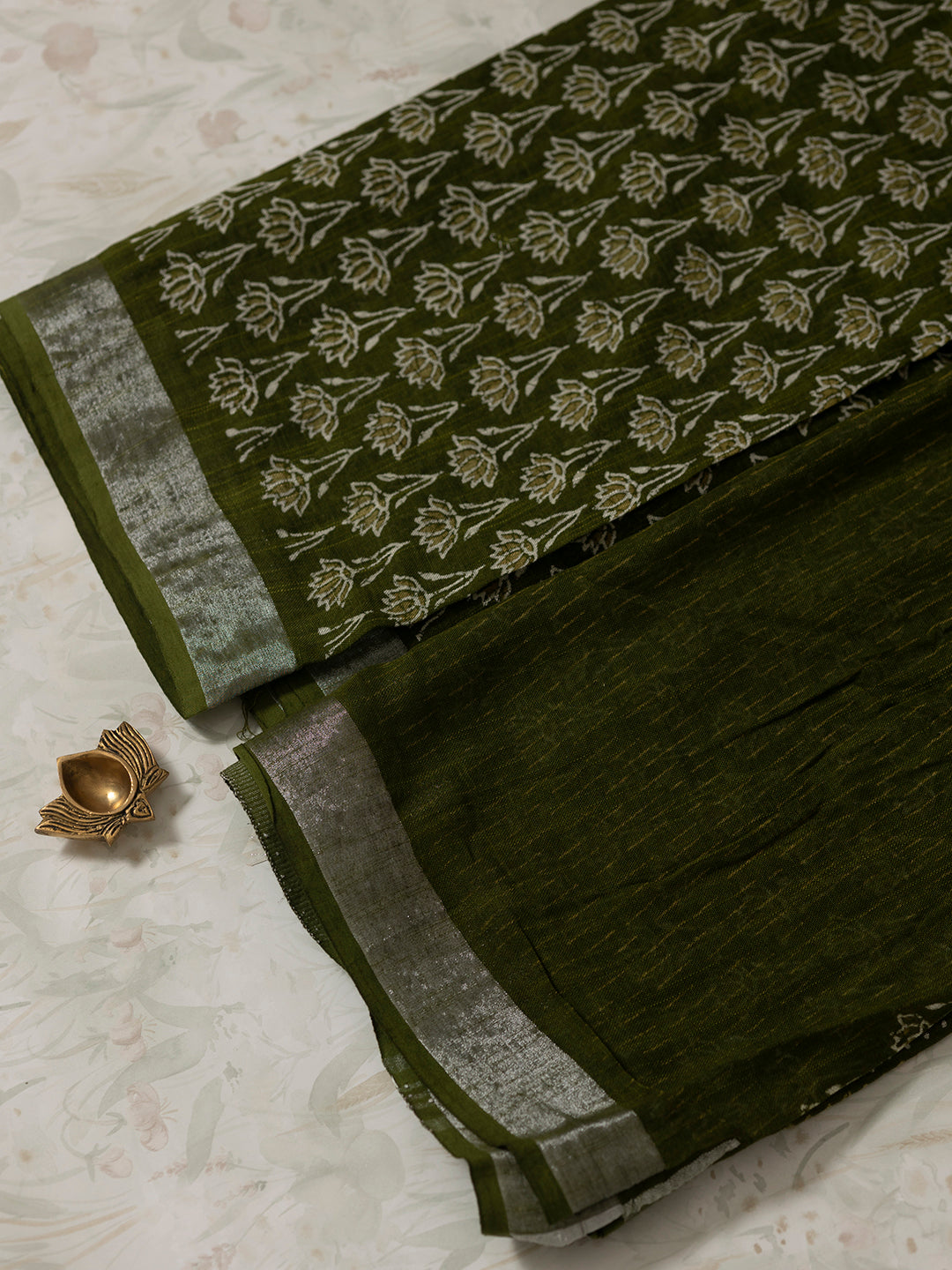 Women Green Semi Linen Digital Printed Saree SL201