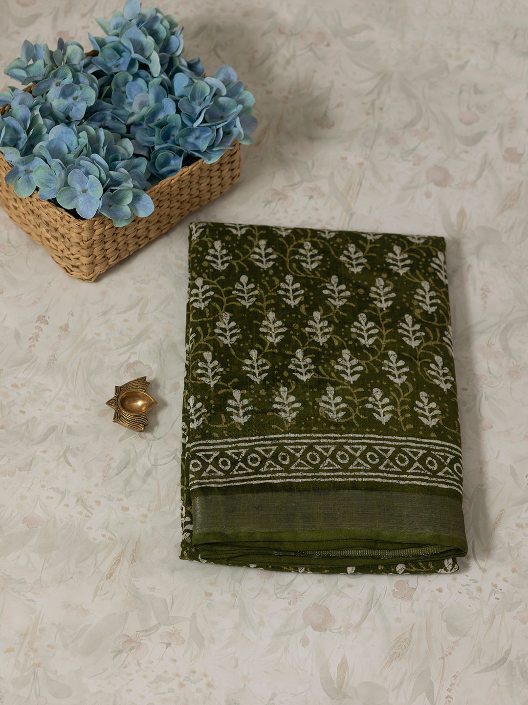 Women Green Semi Linen Digital Printed Saree SL200