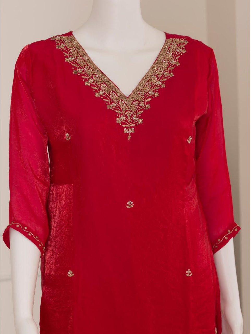 Women Silky Crush Embroidered Kurti Set Red EKS72