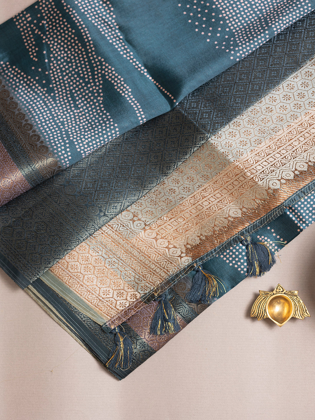 Women Pine Green Semi Tussar Printed Saree ASS25