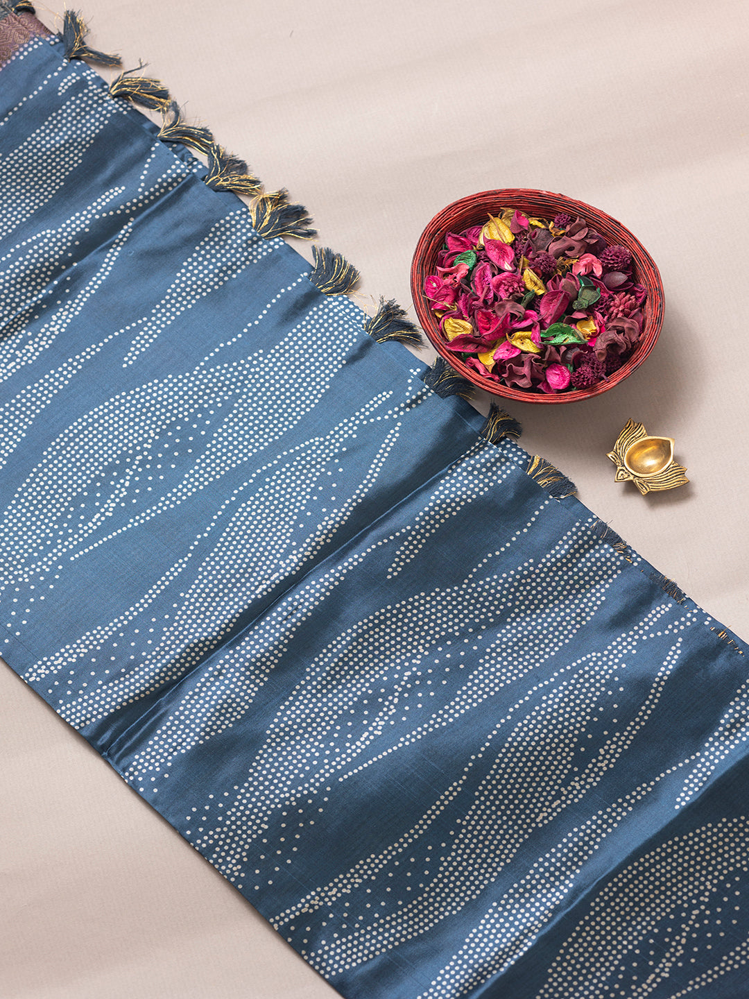 Women Blue Semi Tussar Printed Saree ASS24