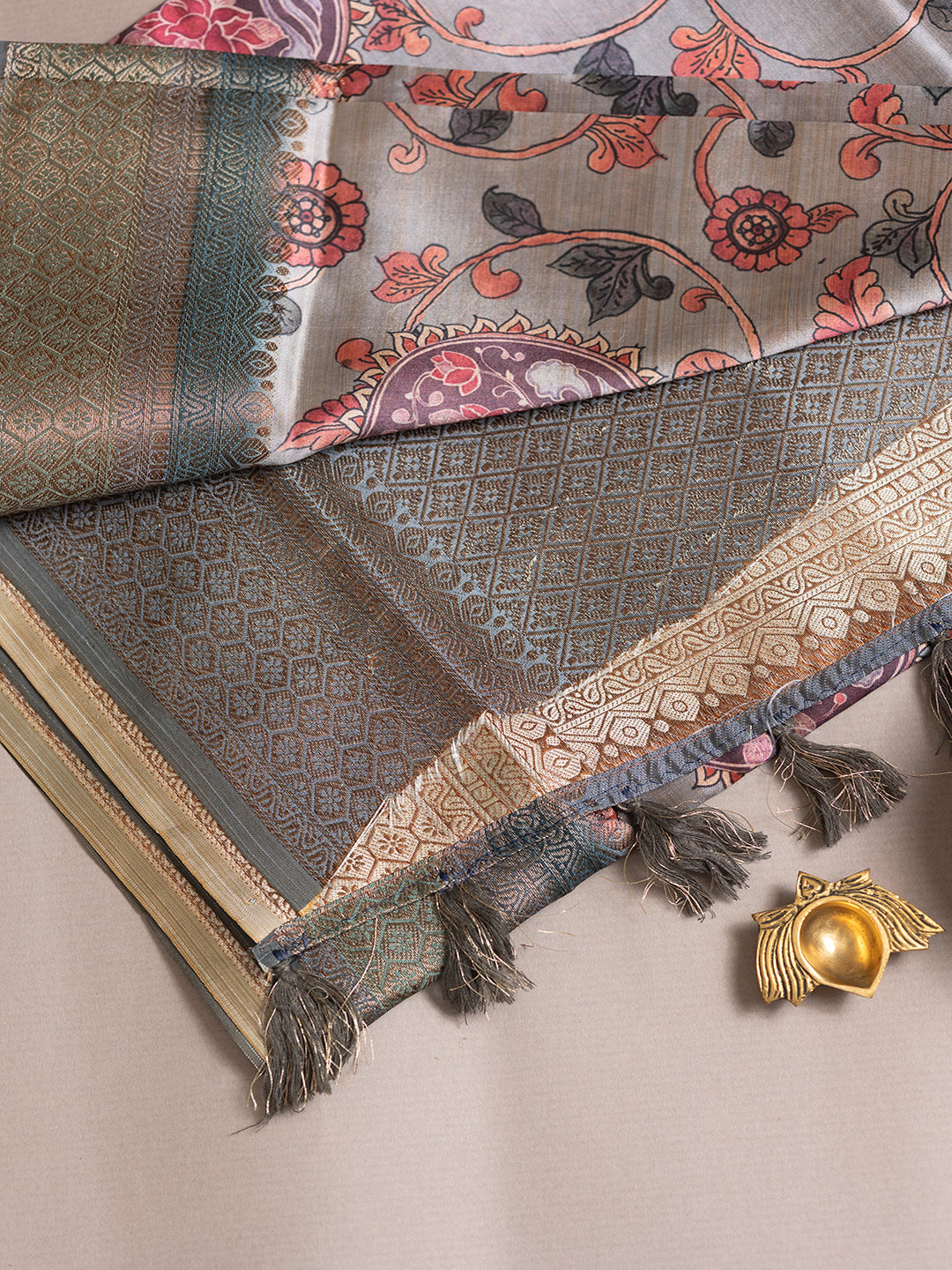 Women Grey Semi Tussar Printed Saree ASS22