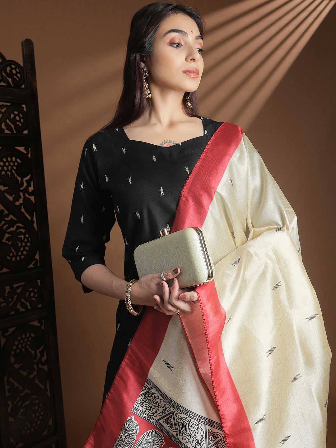 Women Black with Red Kurti Set EKS132