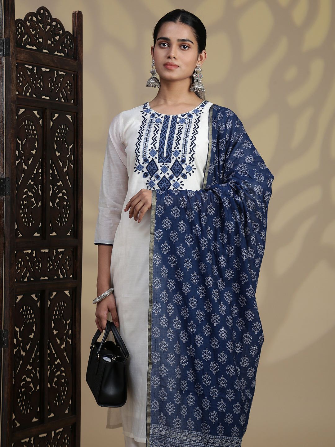 Women Cream MM Silk Printed Kurti Set EKS126