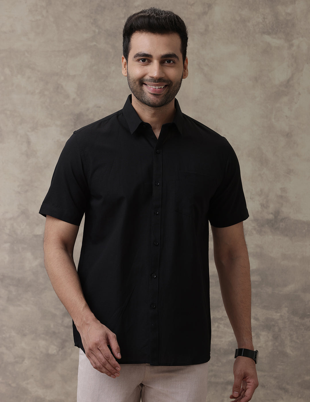 Men Pure Linen Black Shirt L60