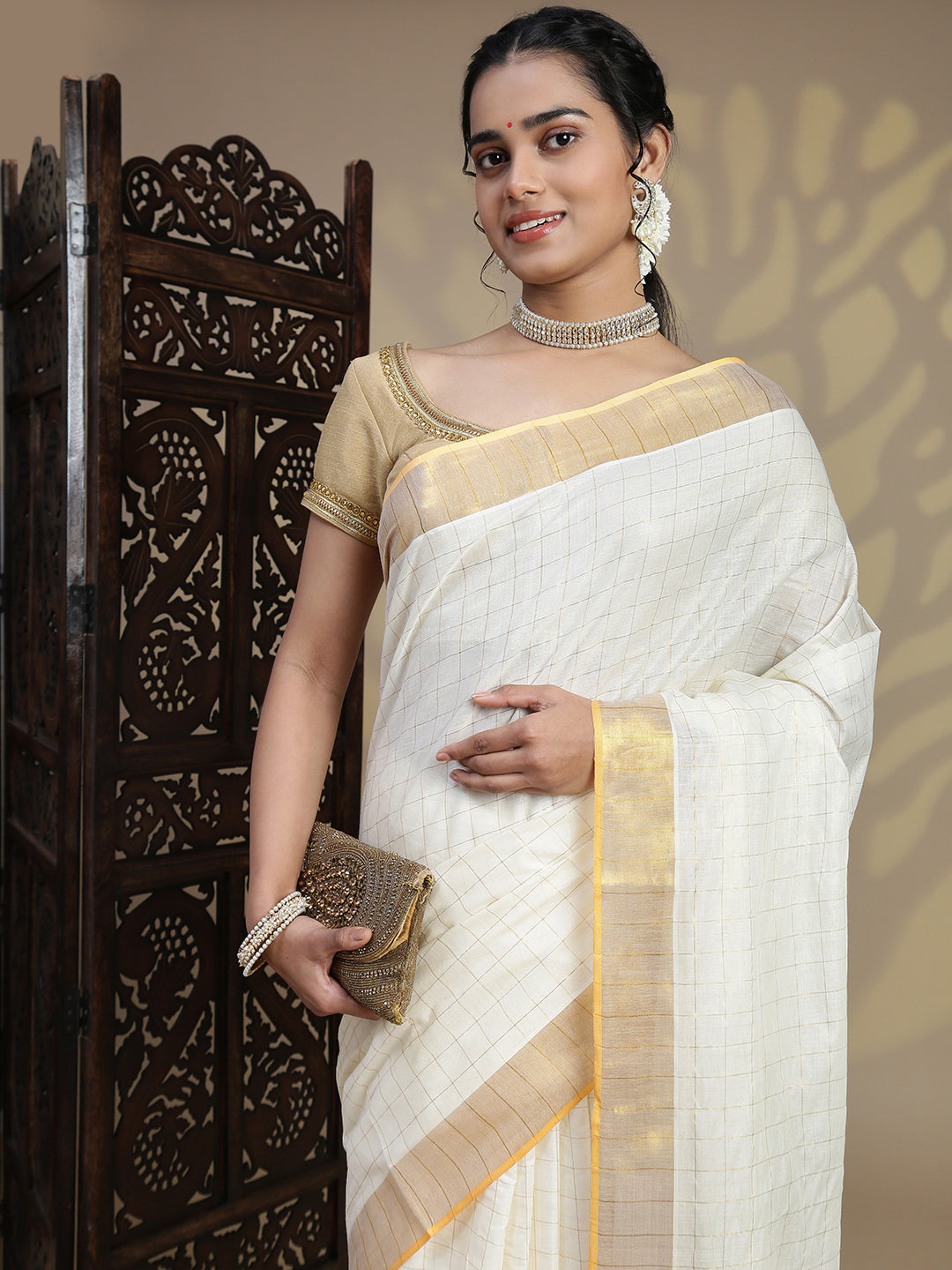 Women Traditional Kerala Cream Checks Saree with Orange Border KS224