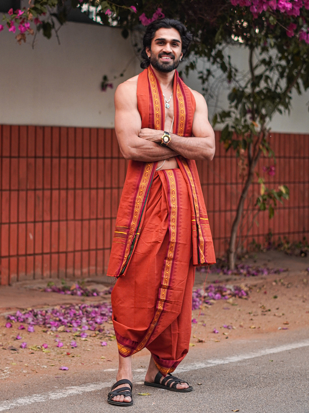 Men Panchakacham with Angavasthram Red (9+5) Shreeman Pet