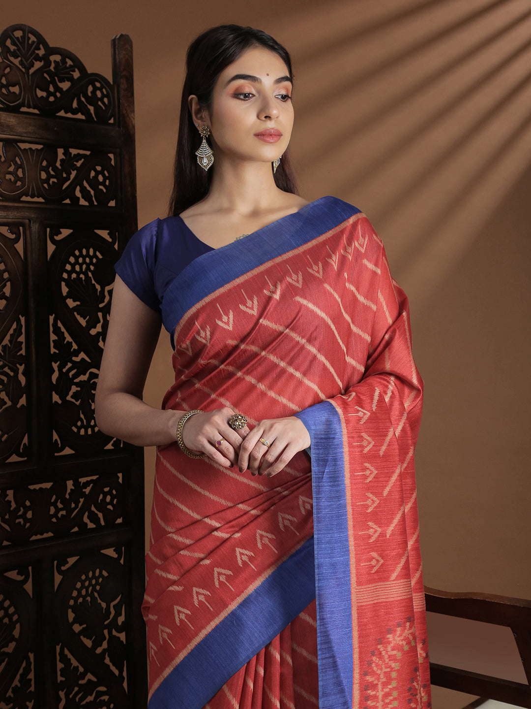 Women Semi Tussar Weaving Red Saree ST321