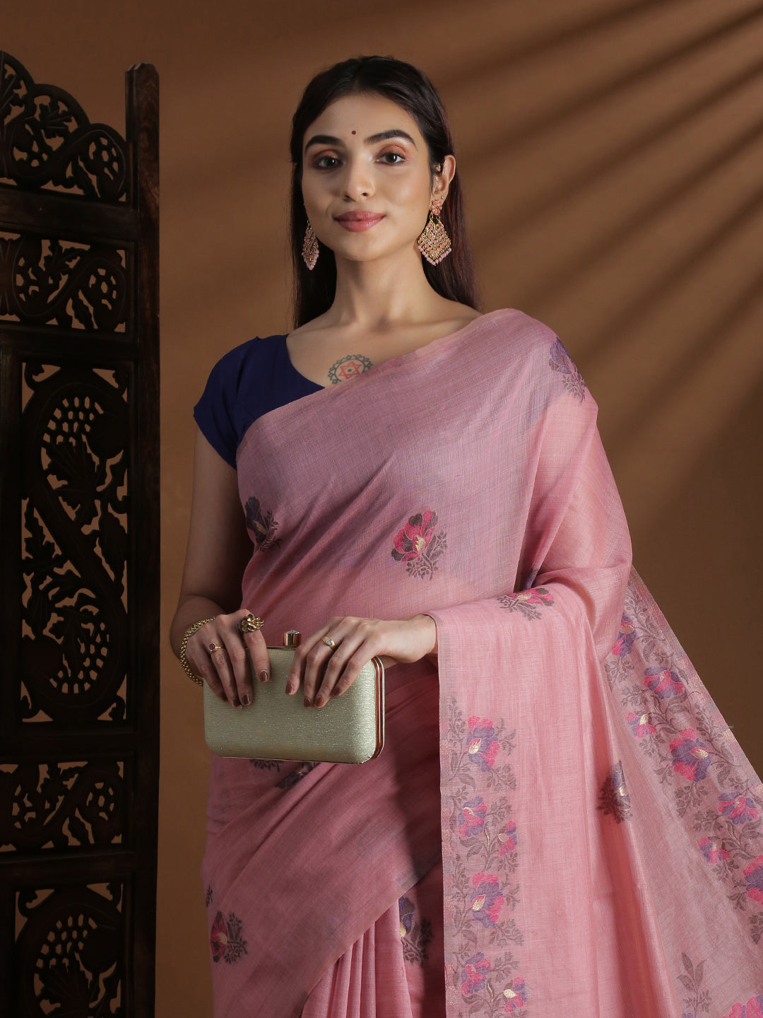 Women Pink Cotton Weaving Saree PCS246