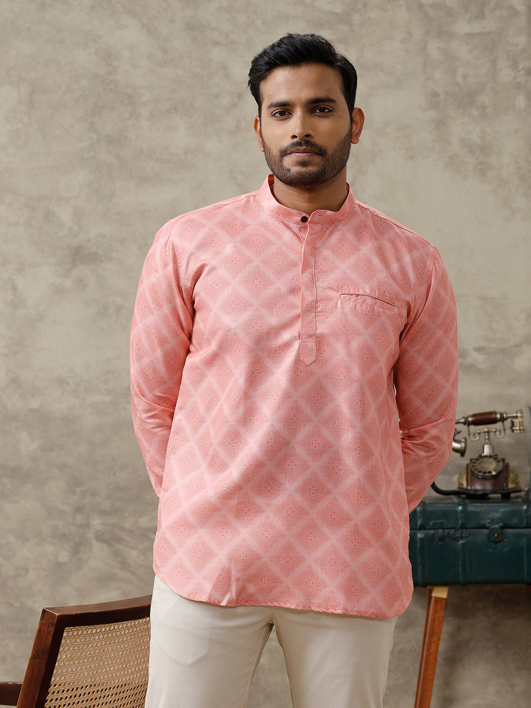 Men Cotton Short Length Printed Pocket Kurta Orangy Pink RH13