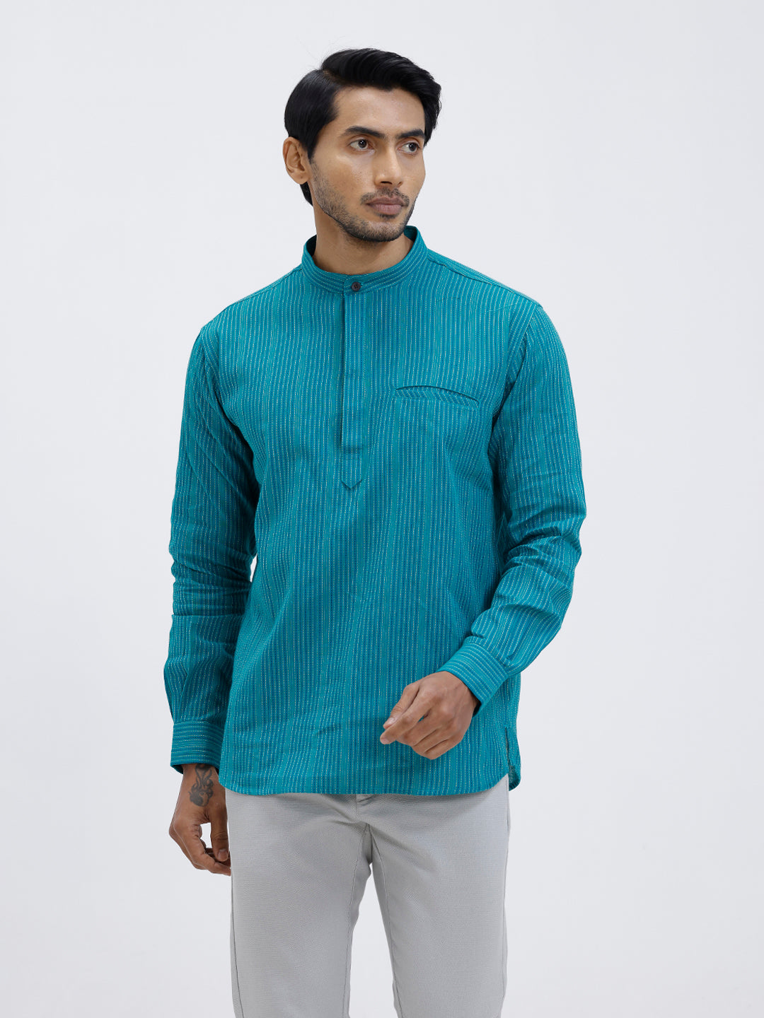 Men Cotton Short Length Striped Pocket Kurta Green RK56
