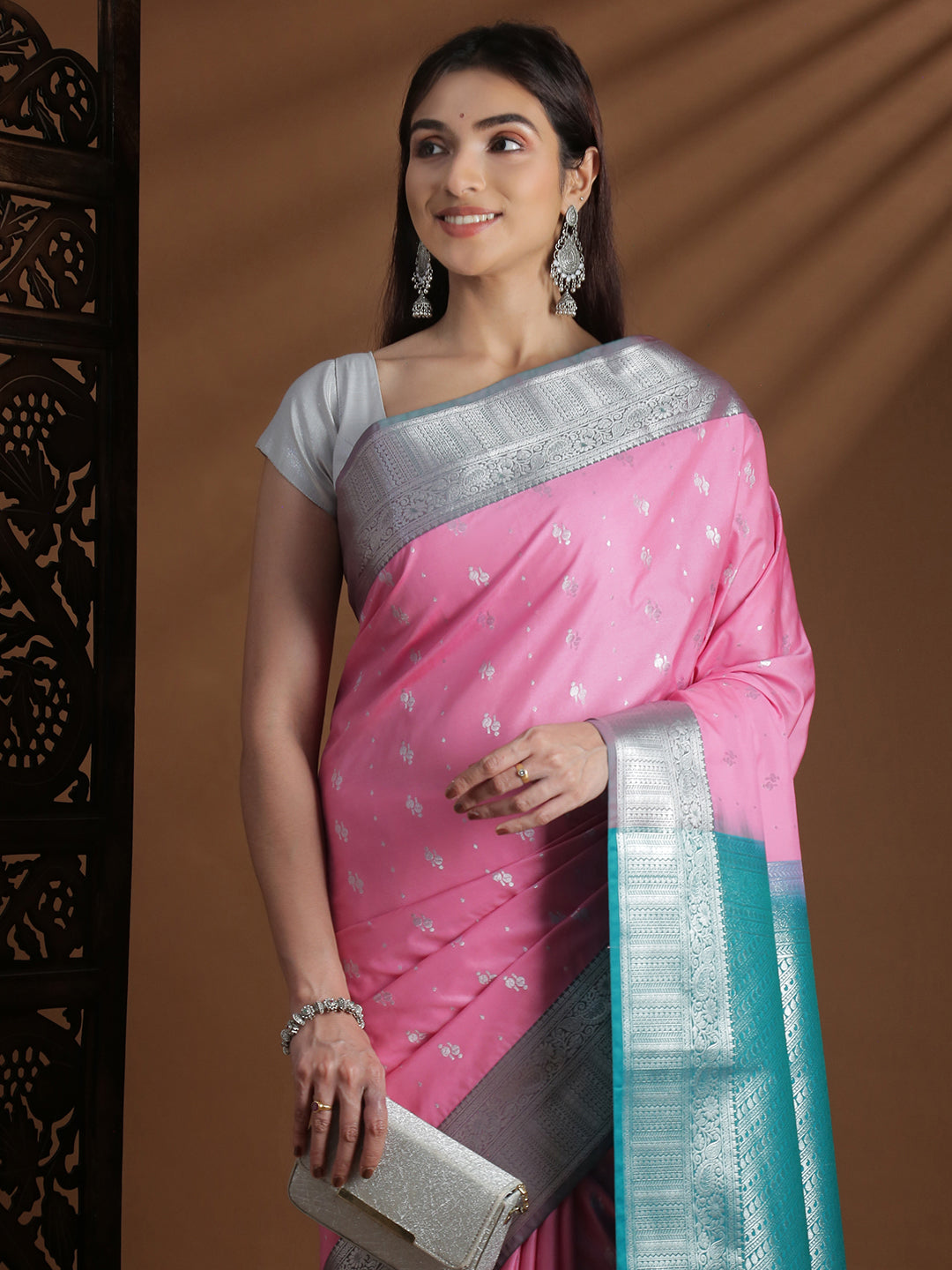 Women Soft Silk Saree Light Pink SS408