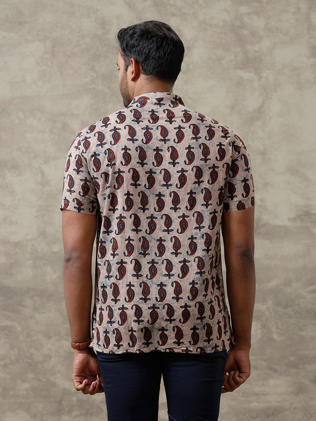 Men Cotton Short Length Printed Pocket Kurta Sandal OD35