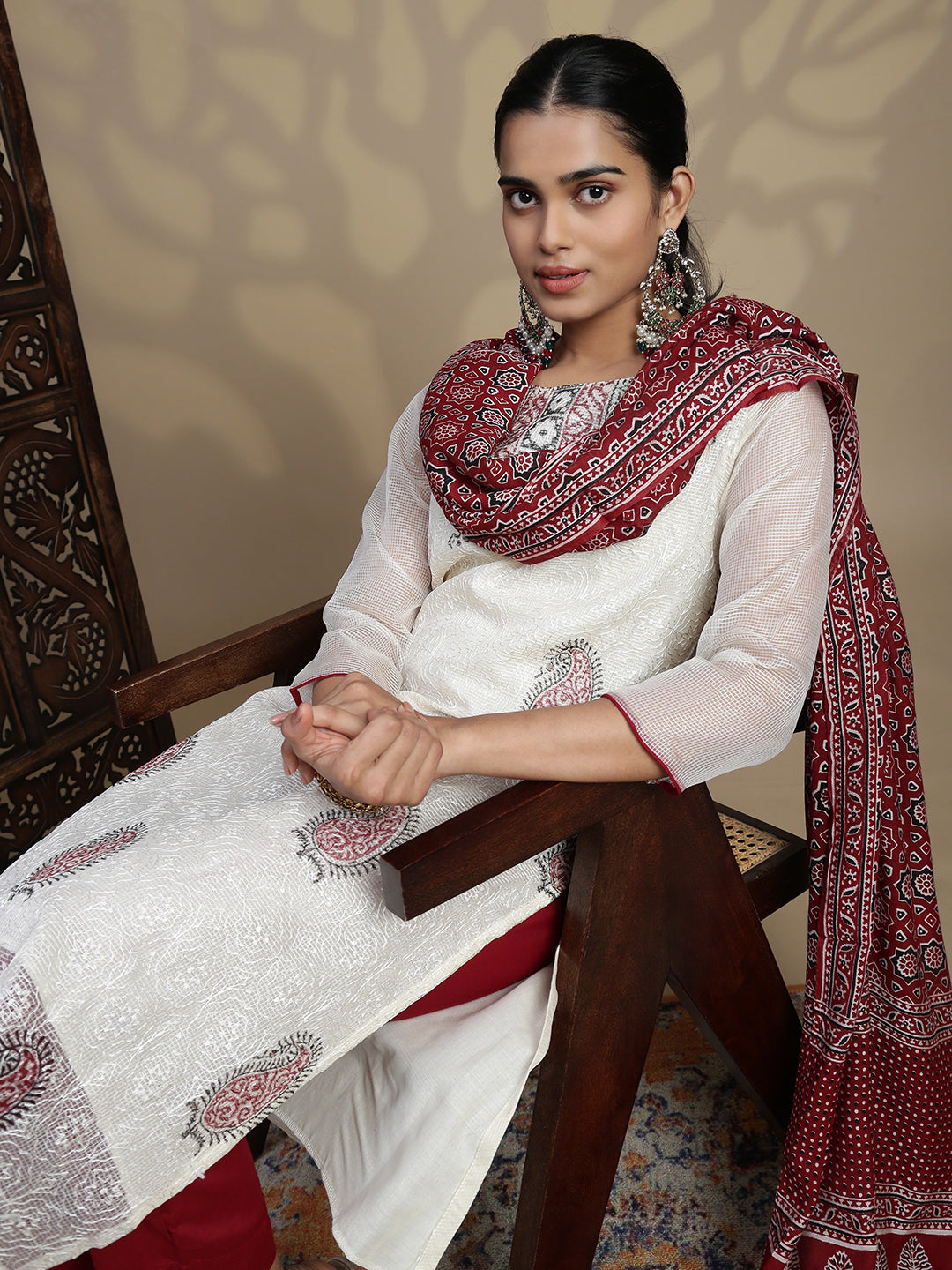 Women Cream MM Silk Printed Kurti Set EKS110