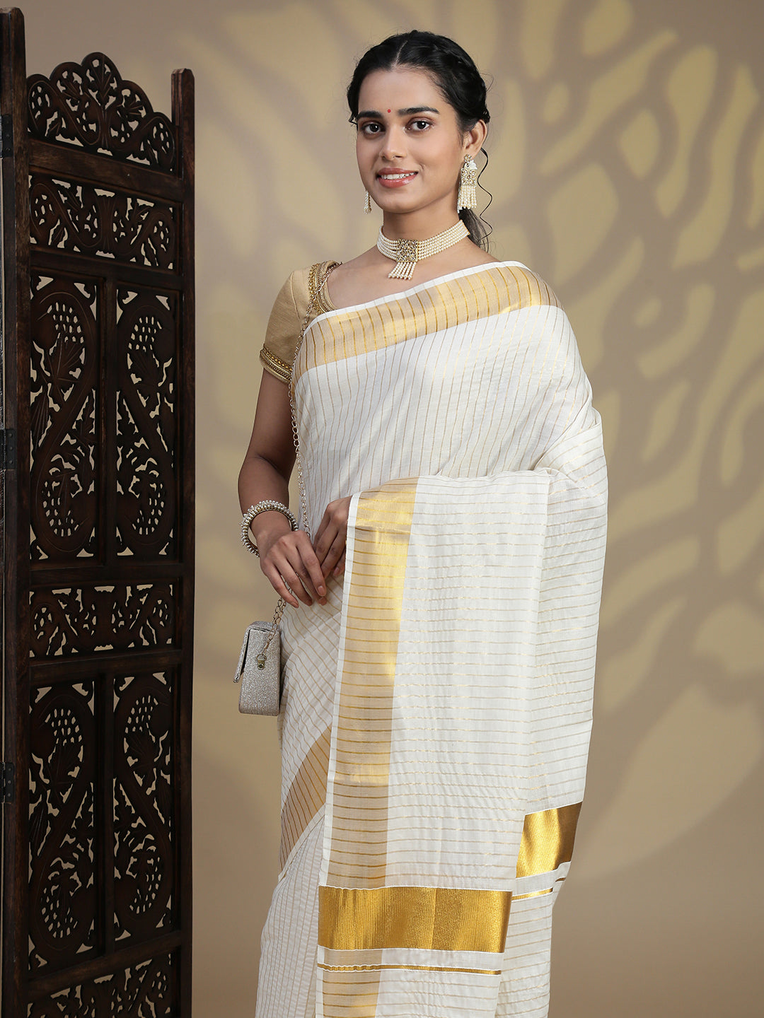 Women Traditional Kerala Cream Stripes Saree KS228