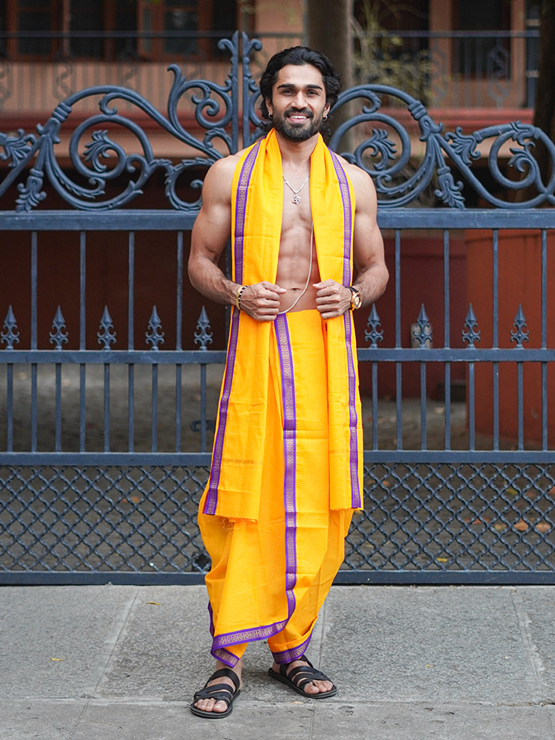 Men Panchakacham with Angavasthram Mango (9+5) Shreeman Pet