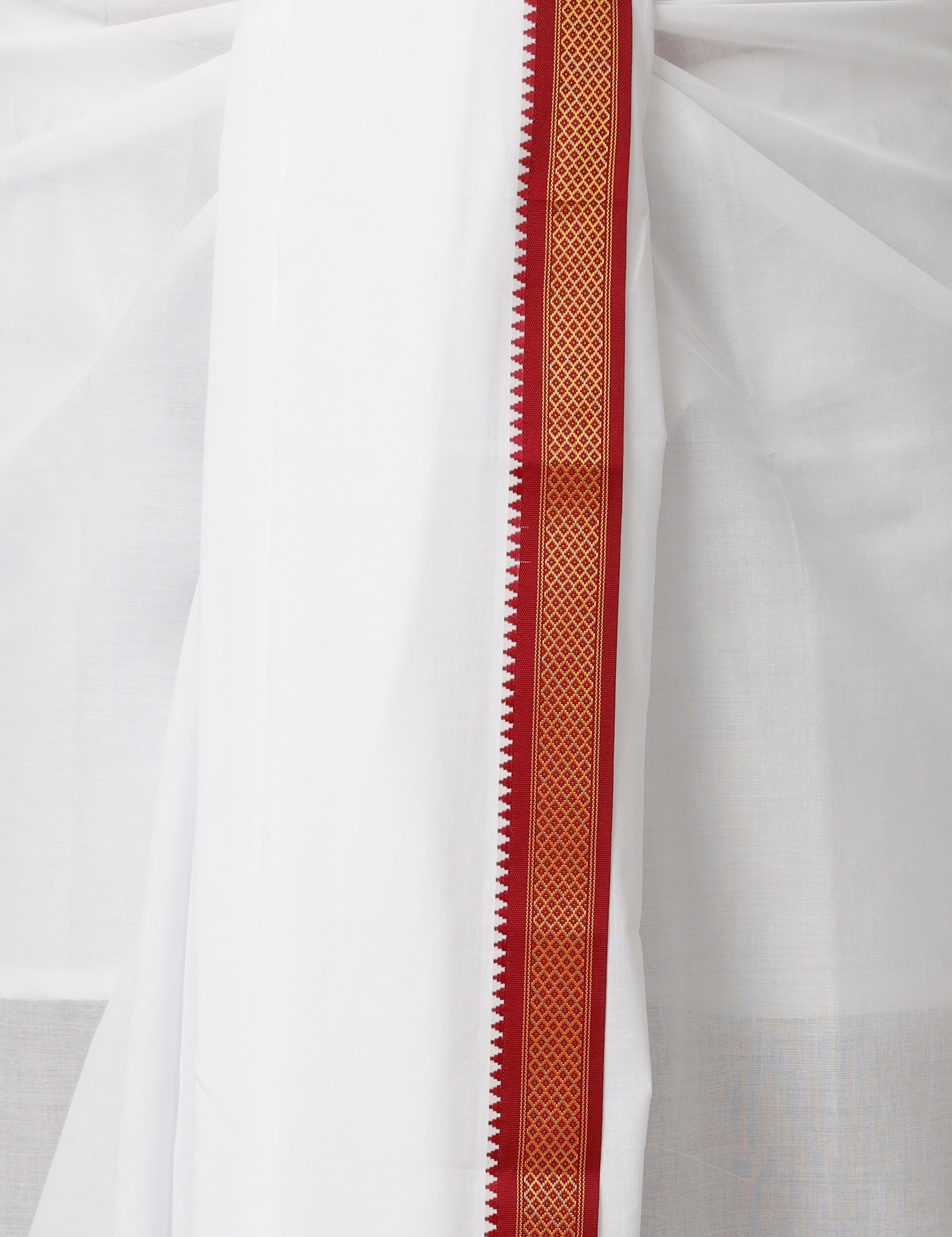 Men Panchakacham with Angavasthram Chakra White (10+6)
