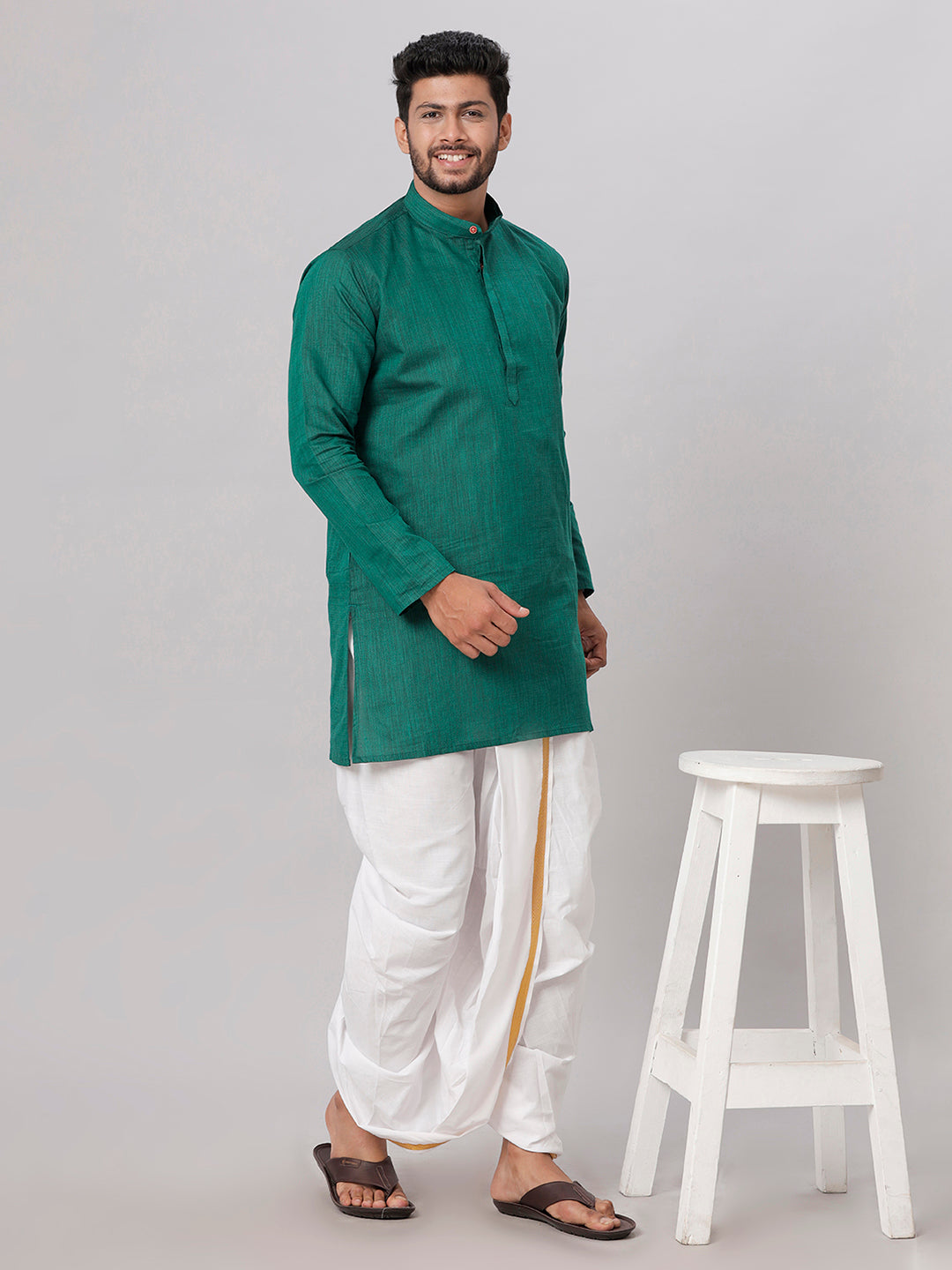 Mens Medium Length Dark Green Kurta with White Panchakacham Combo FS5-Side view