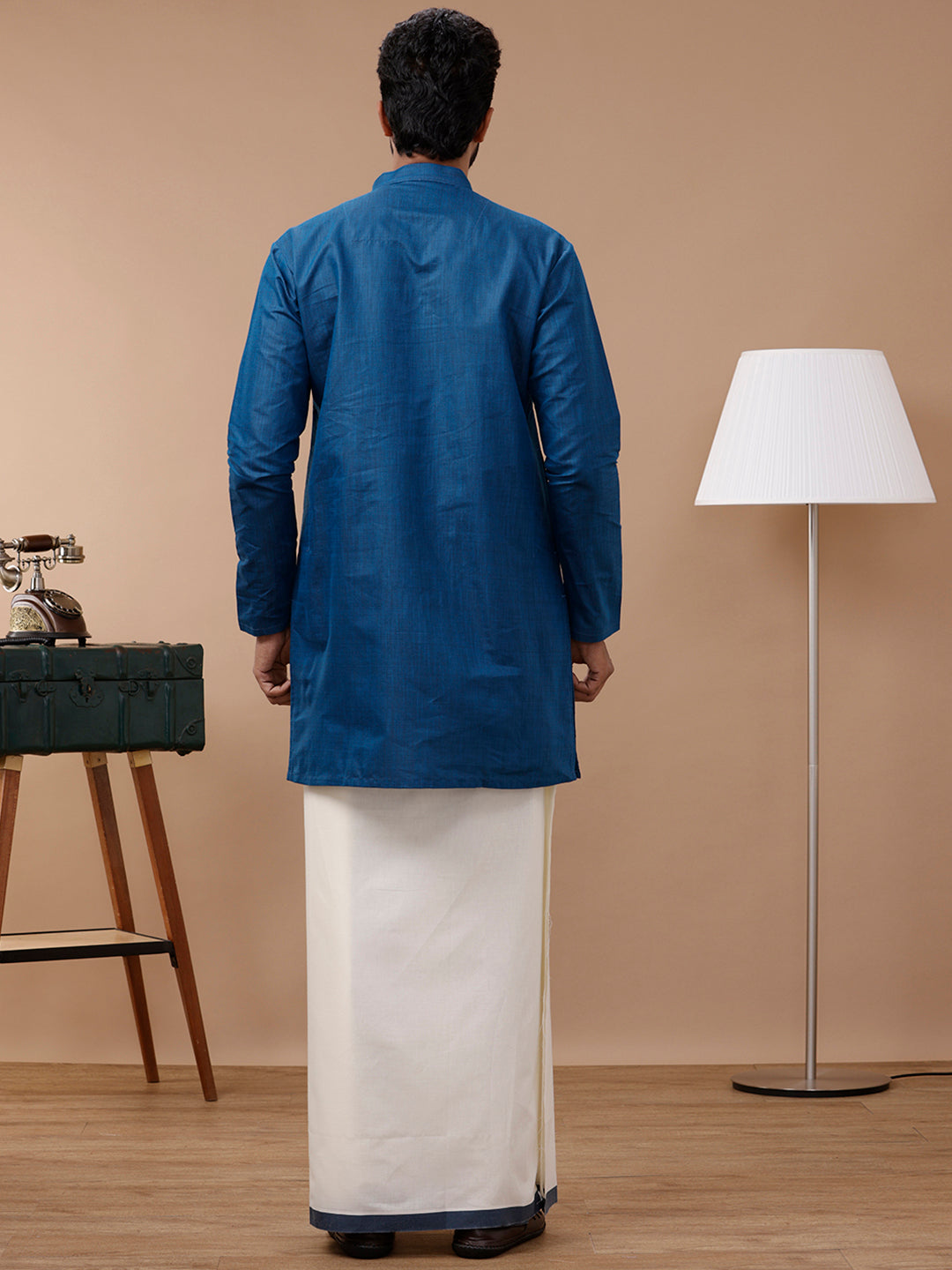 Men Cotton Medium Length Plain Pocket Kurta Blue FS8