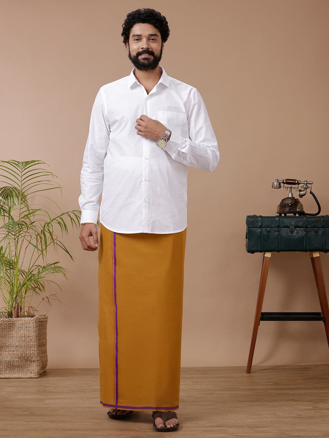 Men Cotton Blend Single Layer Kaavi Dhoti with Assorted Big Border Rishi BB3
