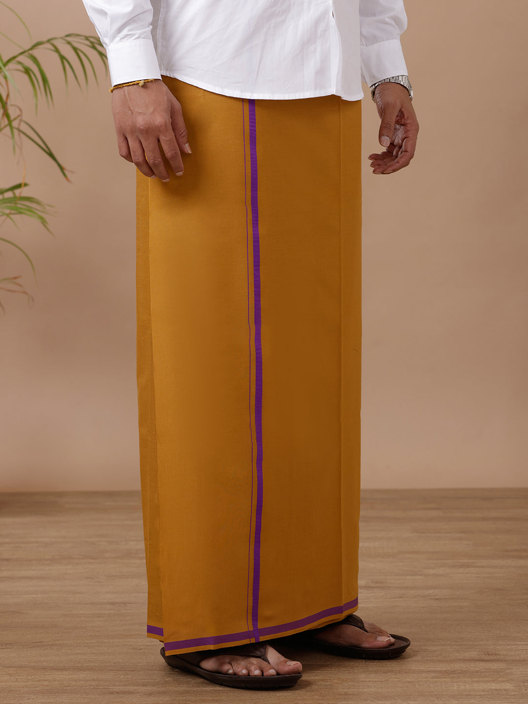 Men Cotton Blend Single Layer Kaavi Dhoti with Assorted Big Border Rishi BB3