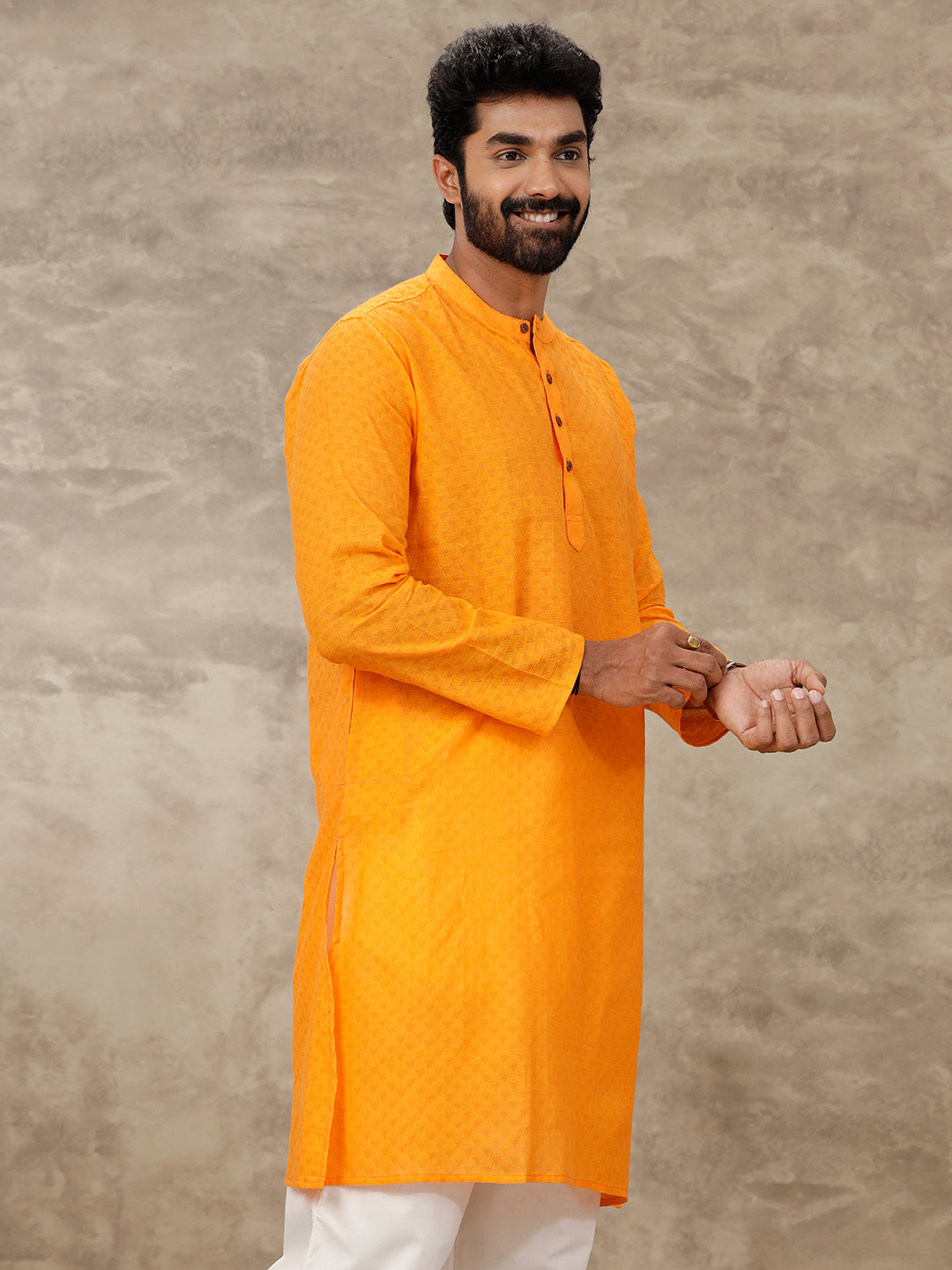Men Cotton Full Length Self Design Pocket Kurta Orange Y5