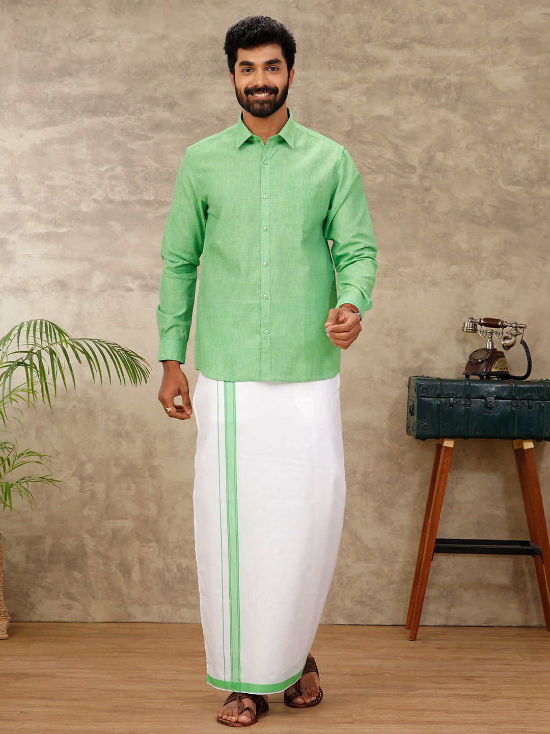 Mens Vetti Vaaram Matching Border Dhoti & Shirt Combo Green