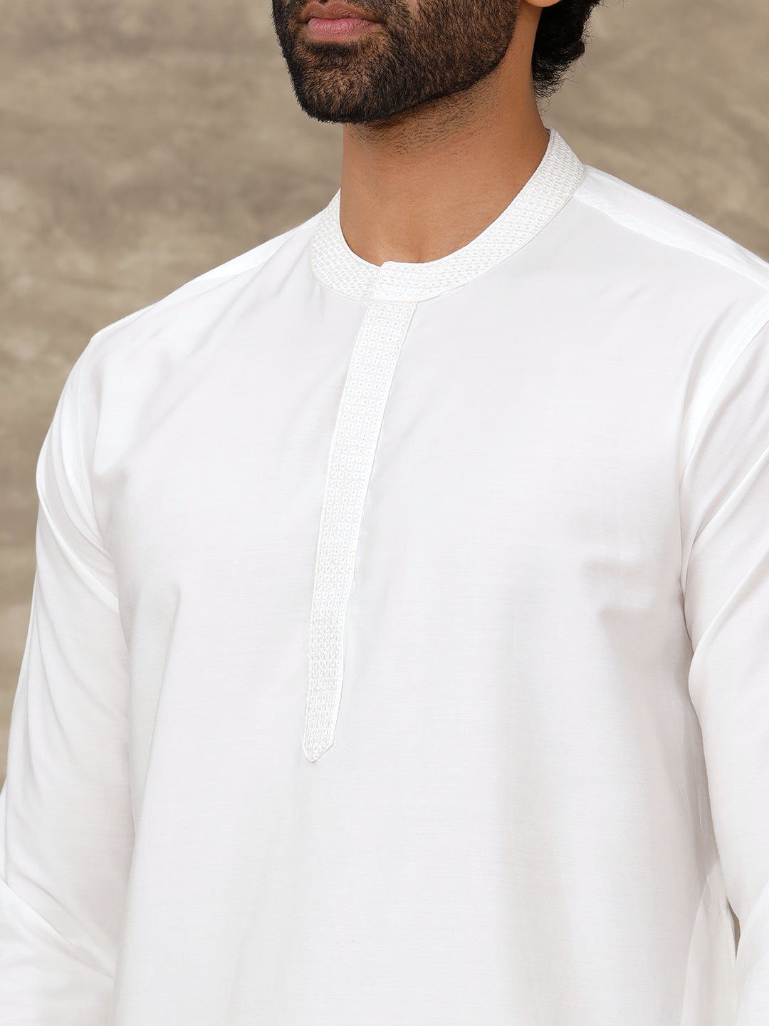 Men Cotton Medium Length Plain Pocket Kurta off White RC27