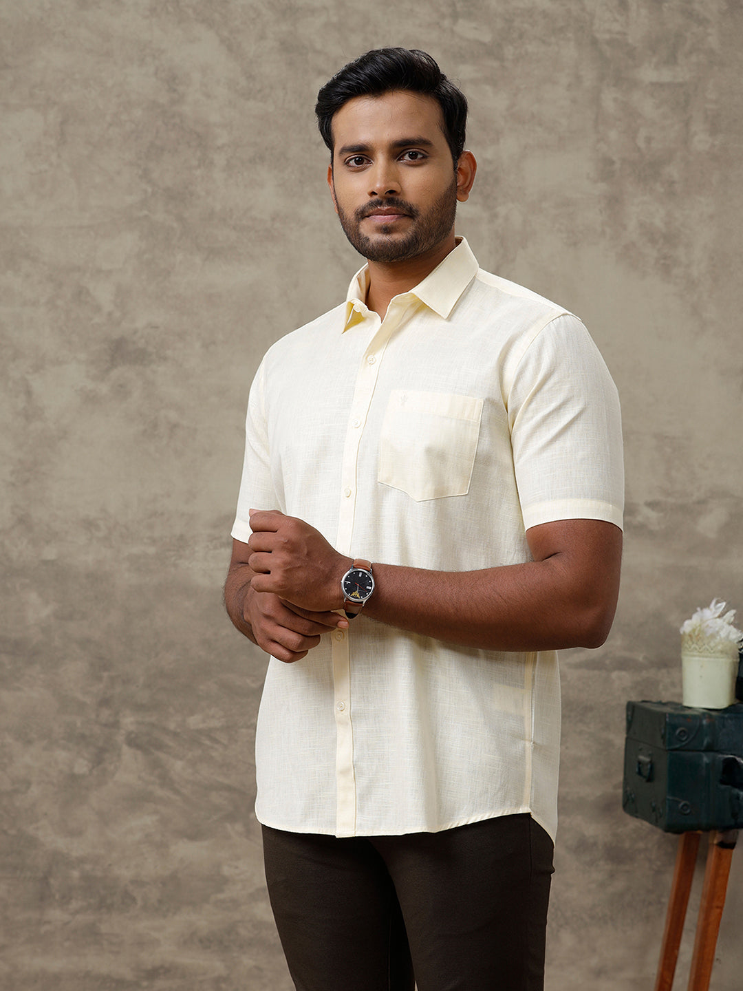 Men Cotton Rich Shirt Light Yellow T44 TT4