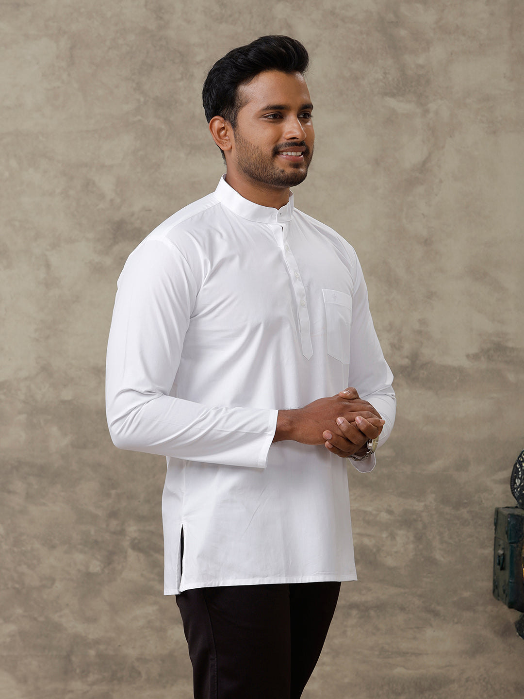 Men Cotton Short Length Plain Pocket Kurta White