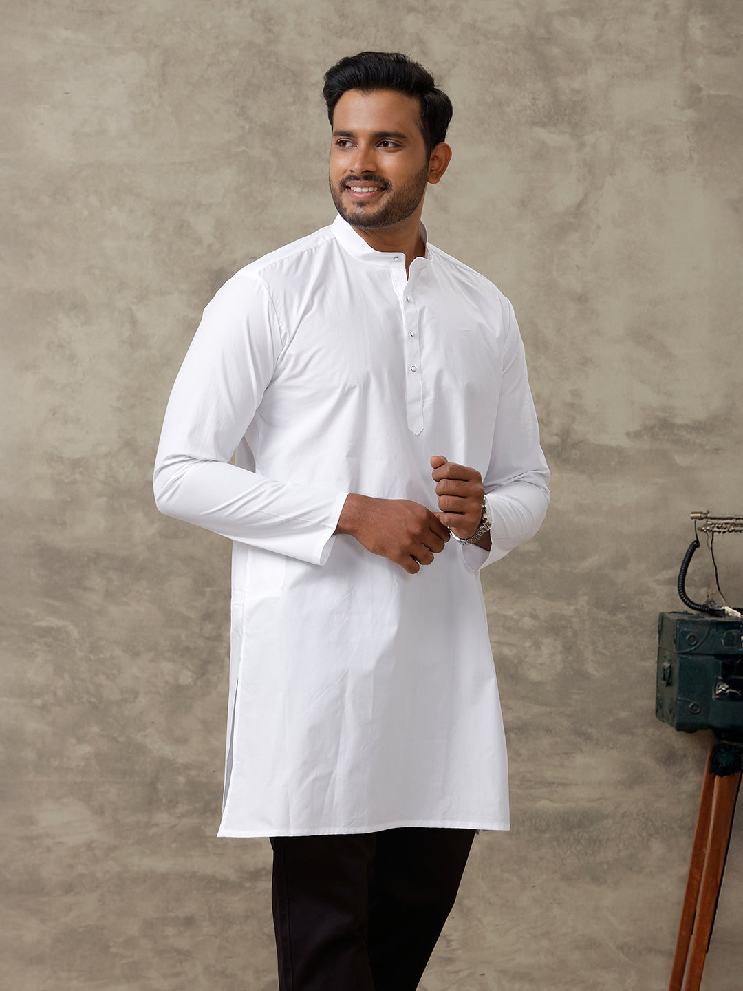 Men Cotton Medium Length Plain Kurta White