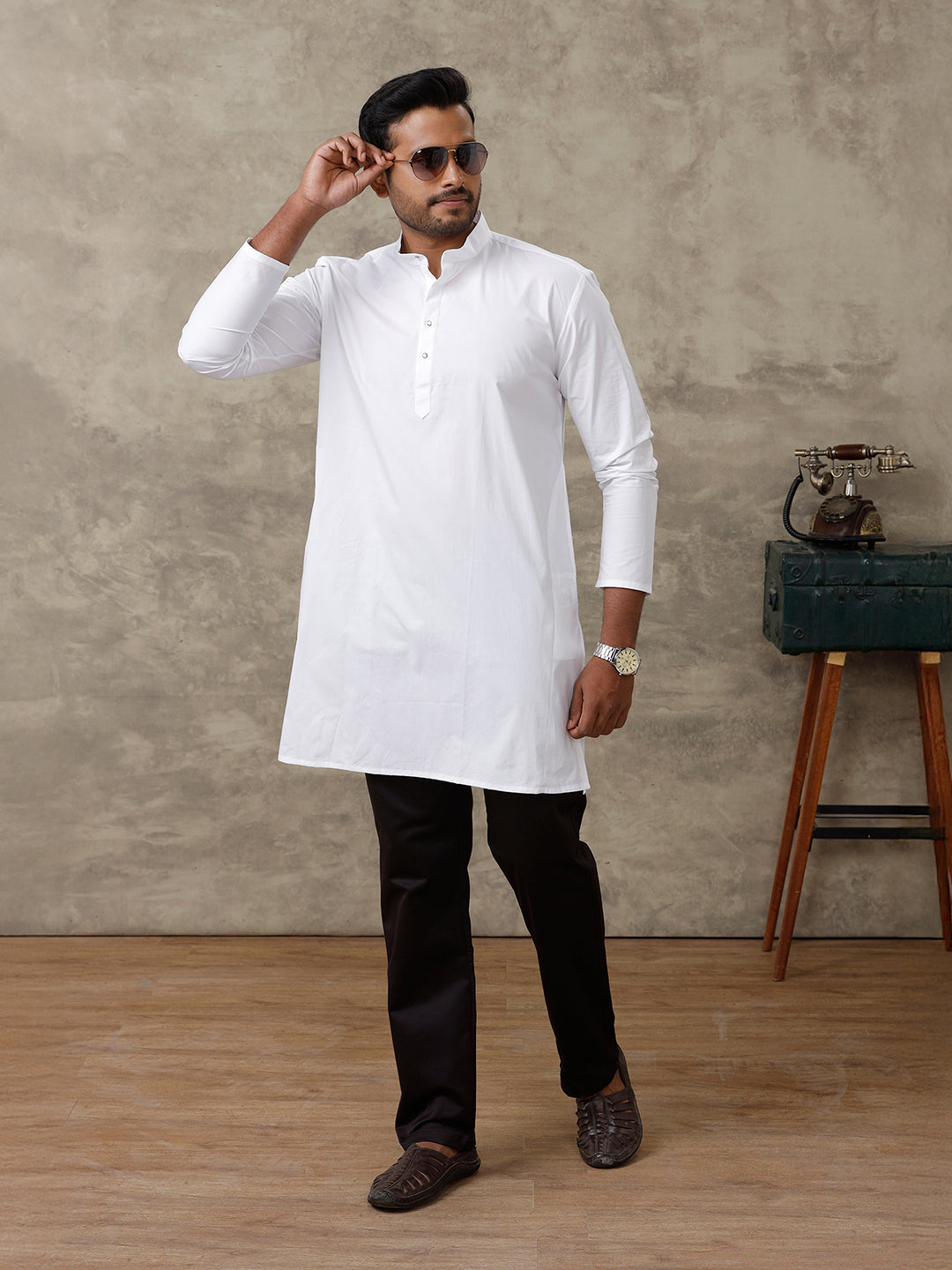 Men Cotton Medium Length Plain Kurta White