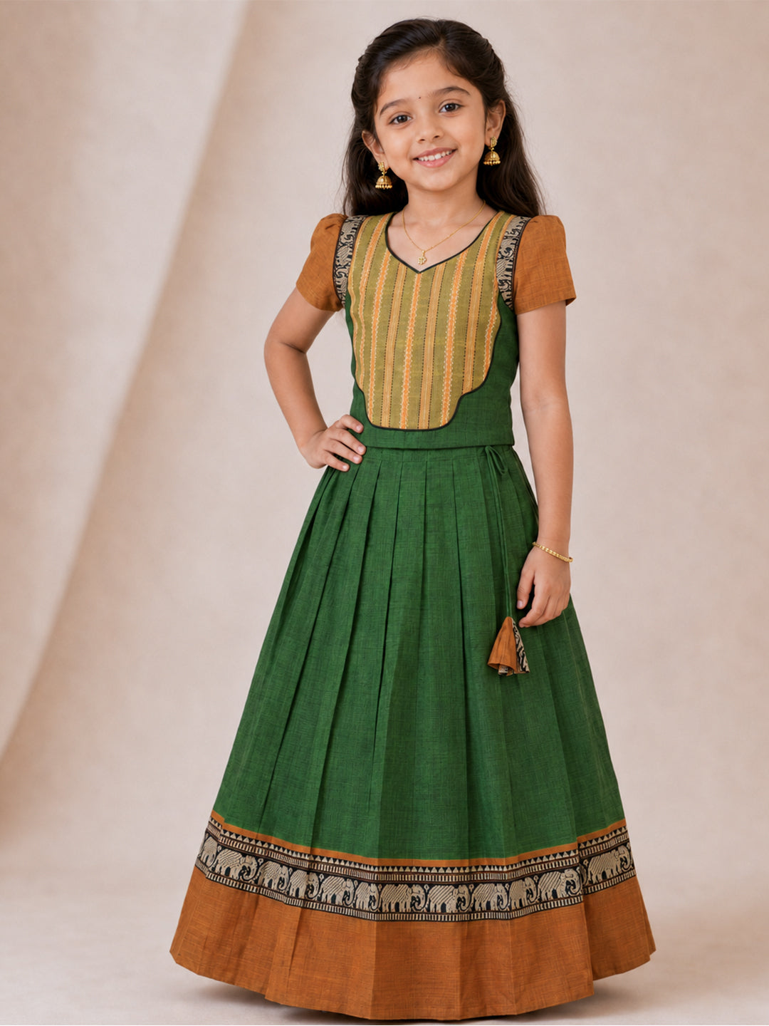 Girls Cotton Green Pattu Pavadai Set GPS43