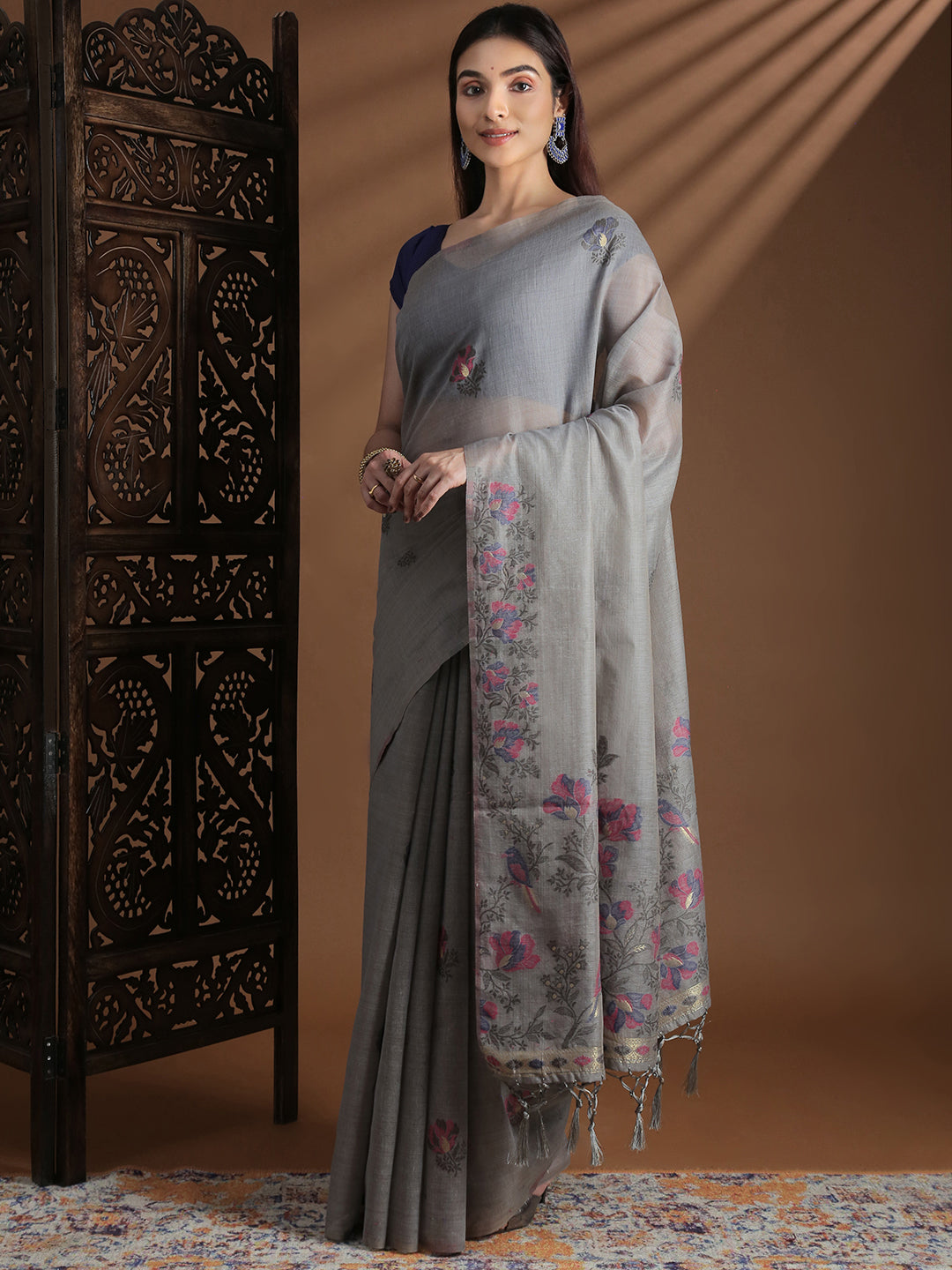 Women Grey Cotton Weaving Saree PCS250