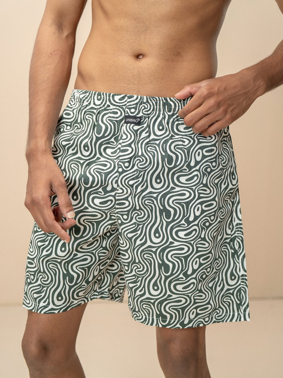 Men 100% Combed Cotton Green Woven Printed Boxer Long Shorts WB50